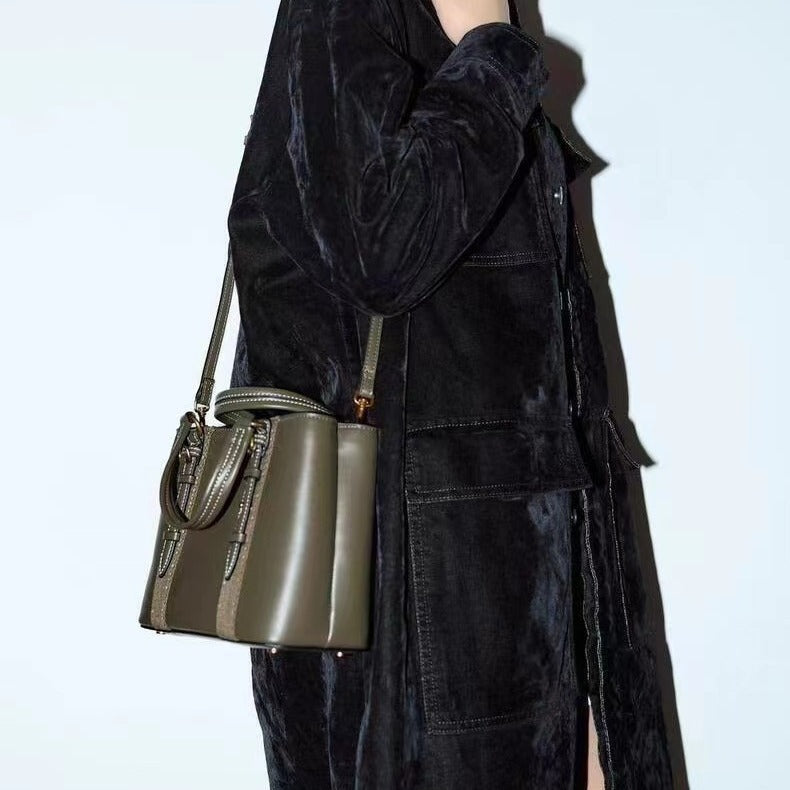 b10a696a3a31685e27b57aead1de1888